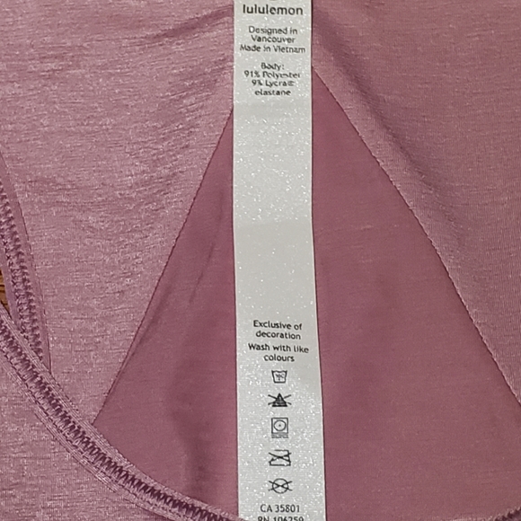 Lululemon Essential Tank - Picture 2 of 3